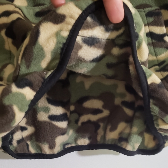 Military Sweater - Picture 7 of 8